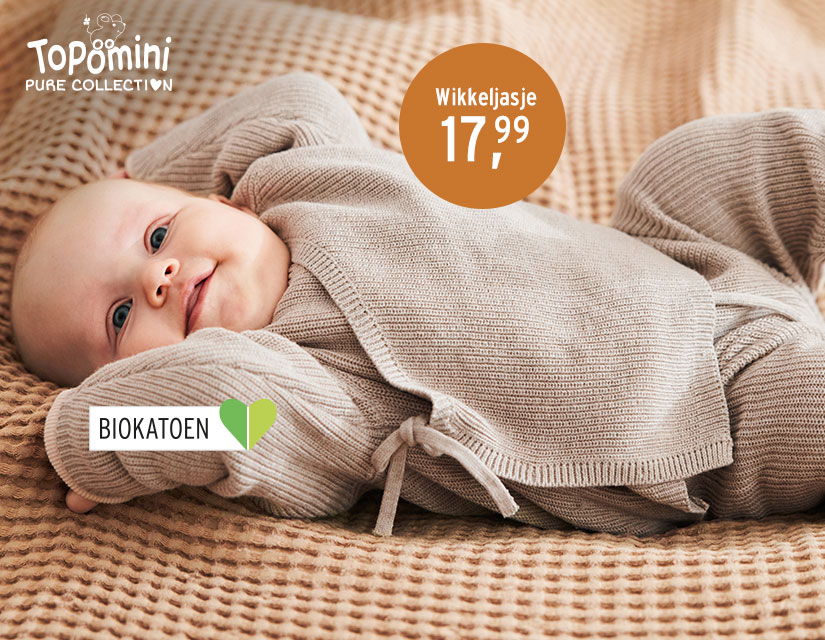 Baby op cursus met een warm wikkelrompertje