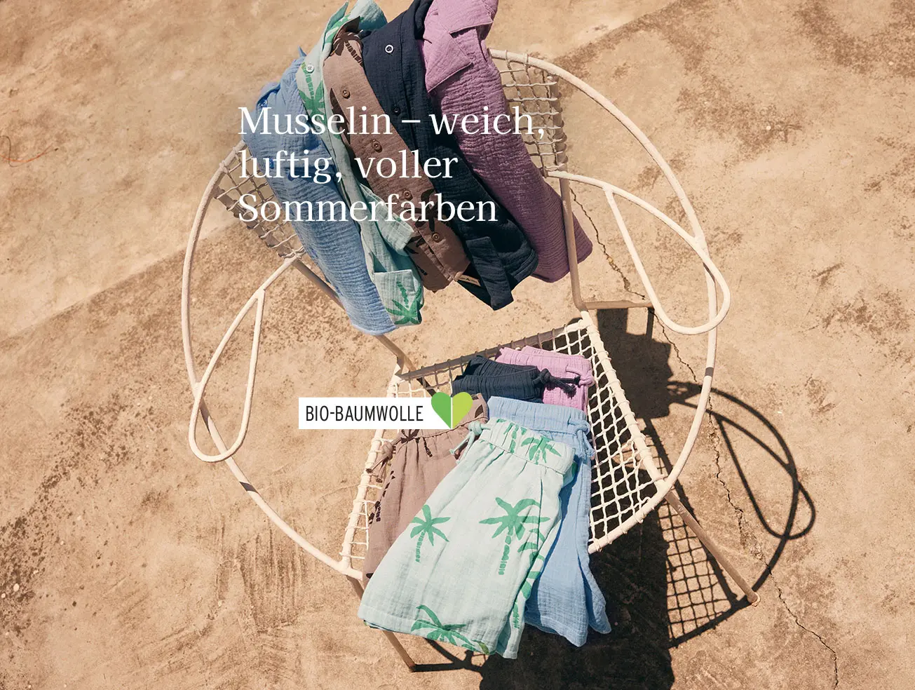 Musselinkleidung für Jungen