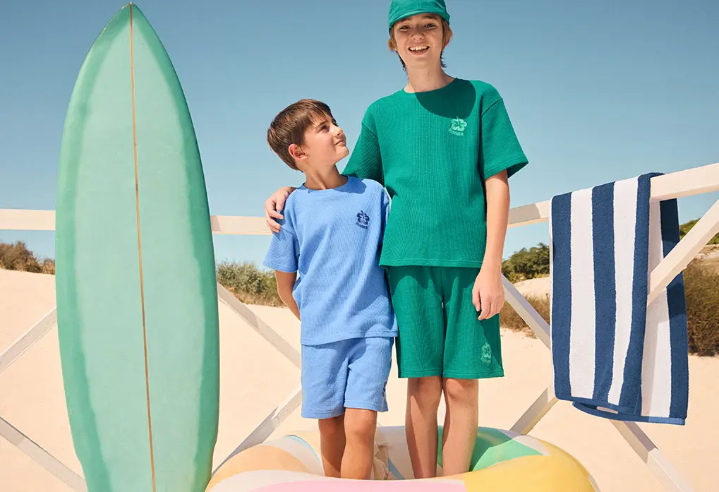 Bunte Mode für Kleinkinder Jungen