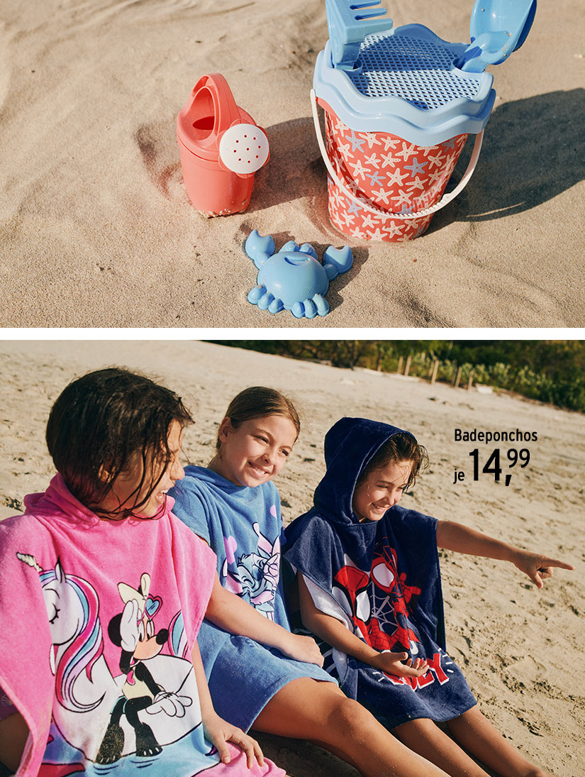 Badeponchos für Kinder und Sandspielzeug
