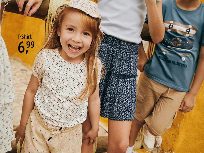 Sommerliche Mode für Baby Mädchen