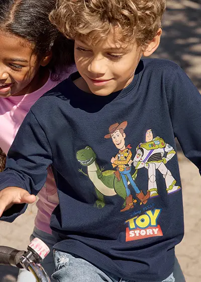 Mode für Kinder mit Motiven von Toy Story