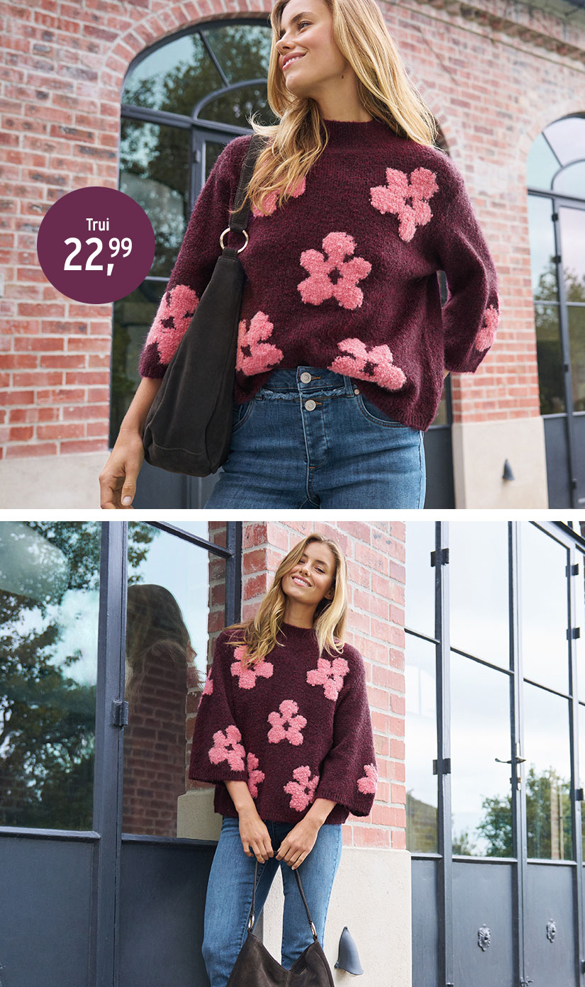 Gebreide trui met bloemen