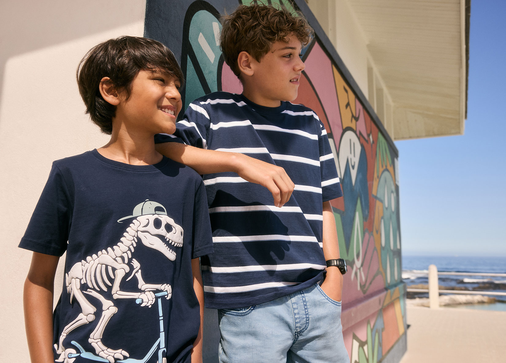 Nieuwe items voor jongens kopen tegen voordelige prijzen