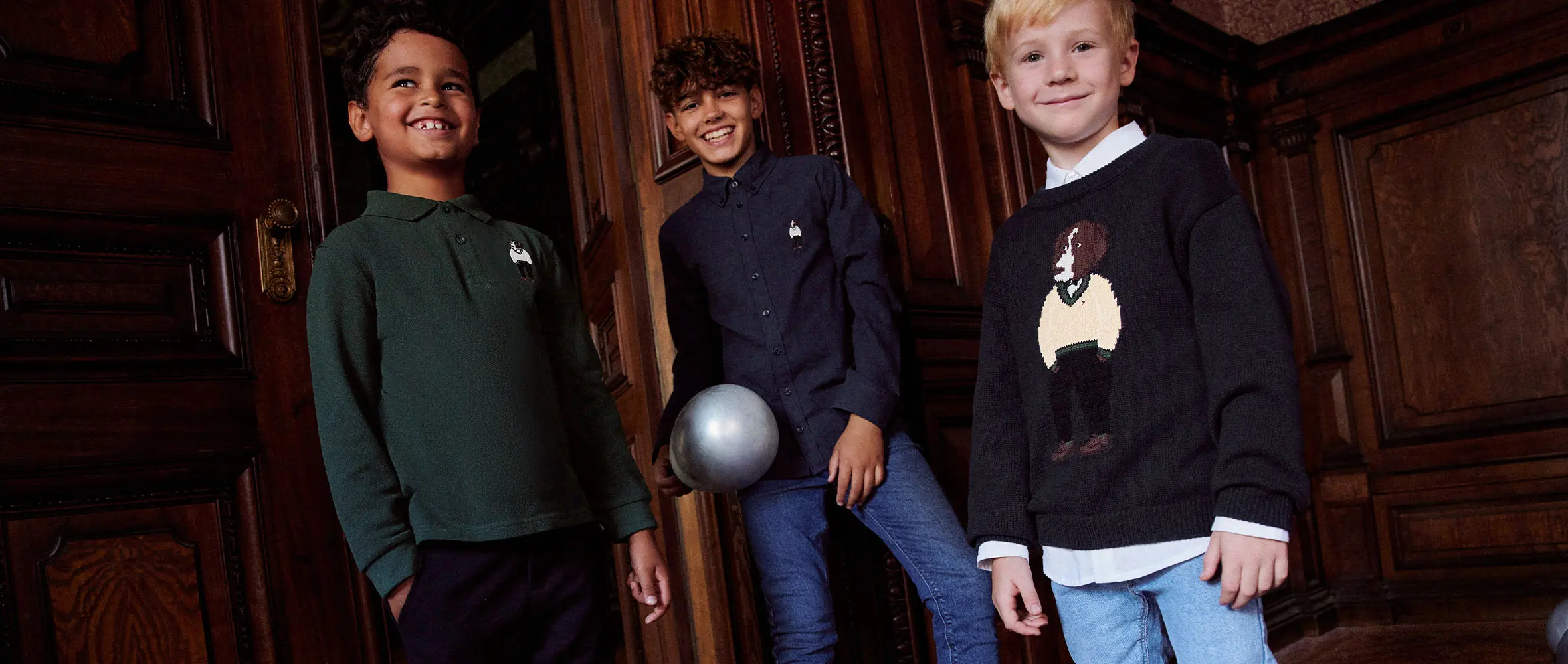 Nieuwe jongens kindermode